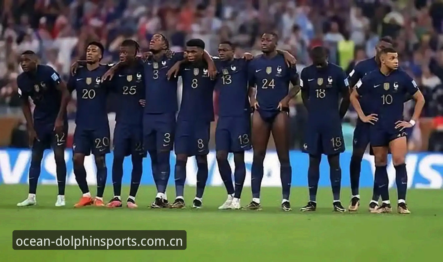德尚的“急” vs “稳”：法国队3-0背后到底藏了多少隐患？